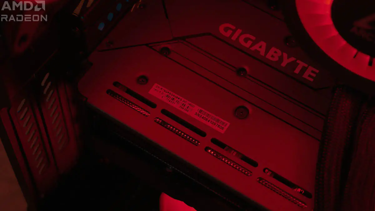 Gigabyte Radeon RX 7900 GRE Gaming OC 16G