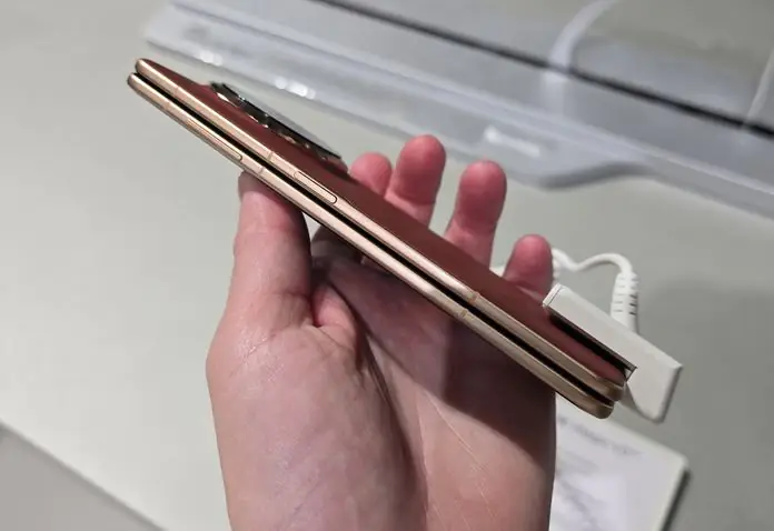 Honor Magic V3