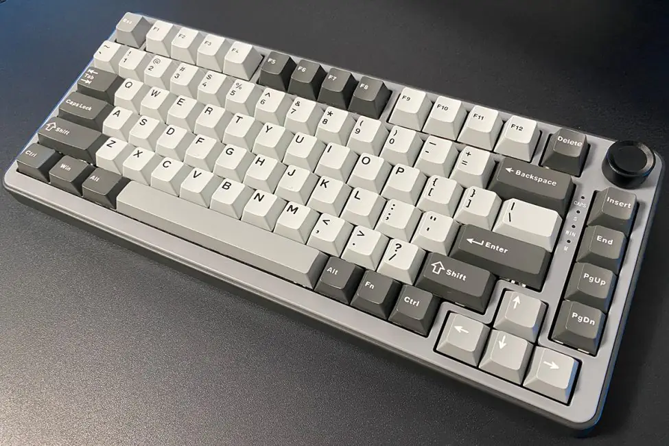 YUNZII RT75