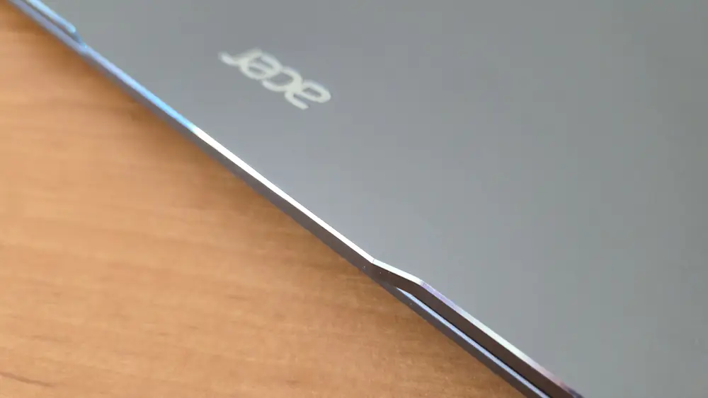 Acer Swift Go 16