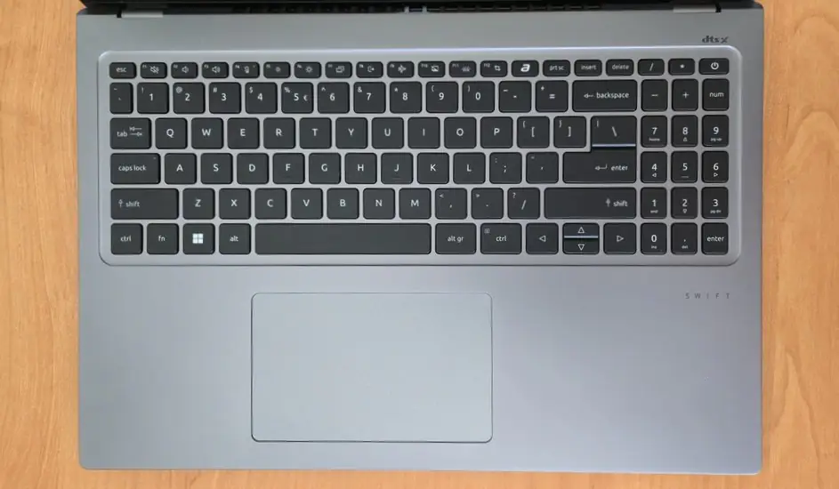 Acer Swift Go 16