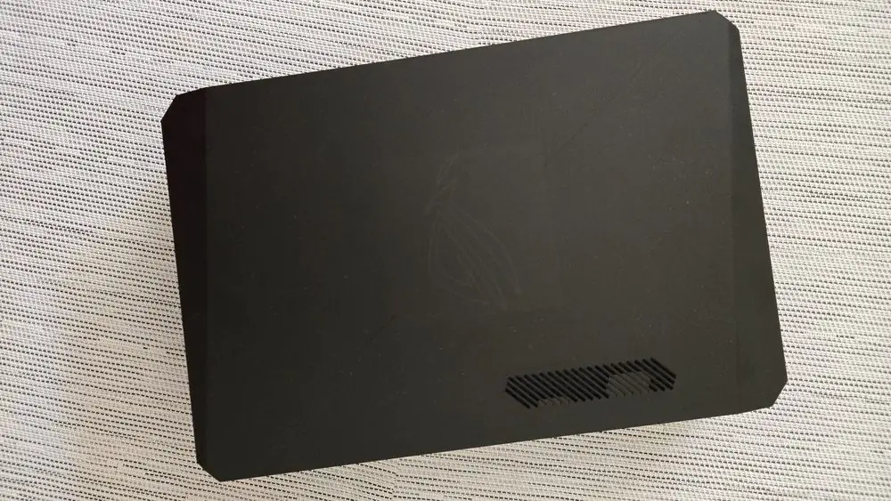 ASUS ROG 970年NUC