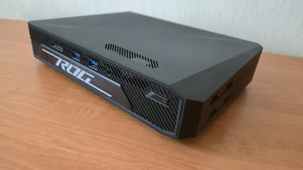 ASUS ROG 970年NUC