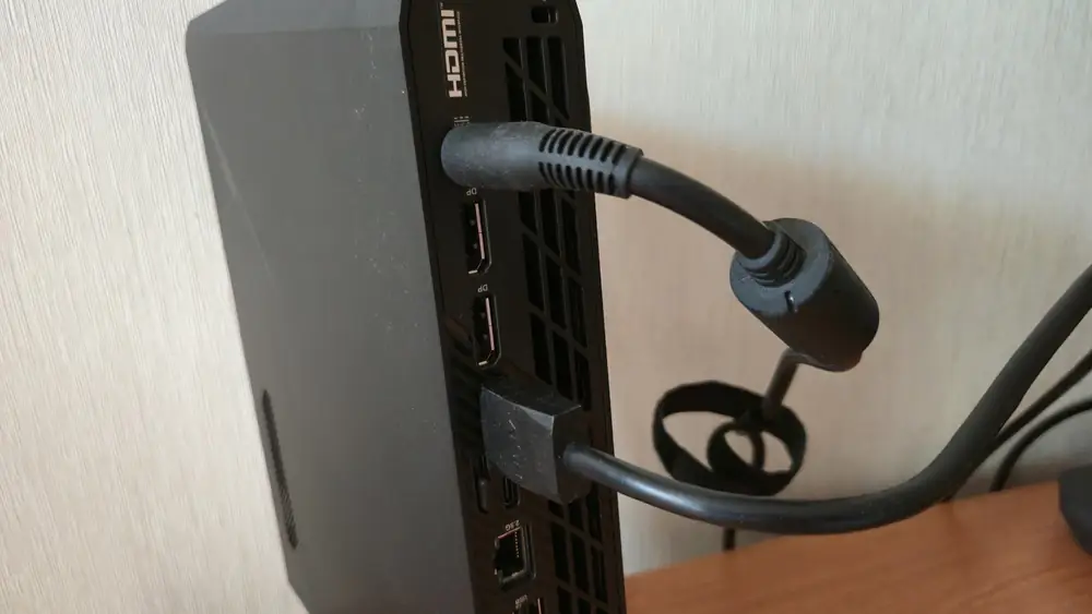 ASUS ROG 970年NUC