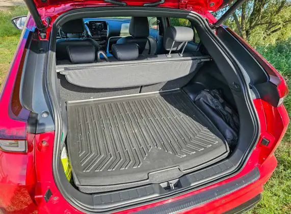 Mitsubishi Eclipse Cross - luggage compartment