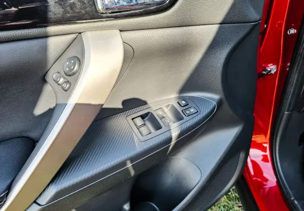 Mitsubishi Eclipse Cross - Doors
