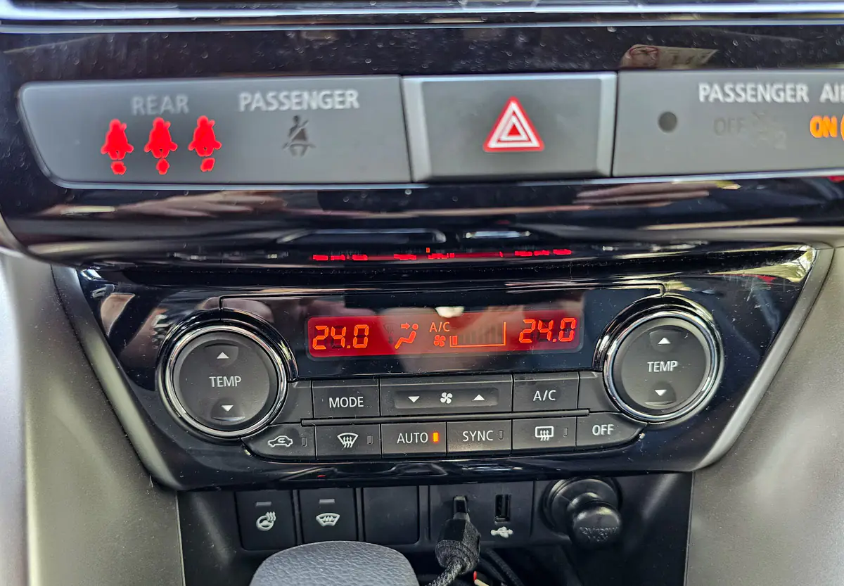 Mitsubishi Eclipse Cross - climate system
