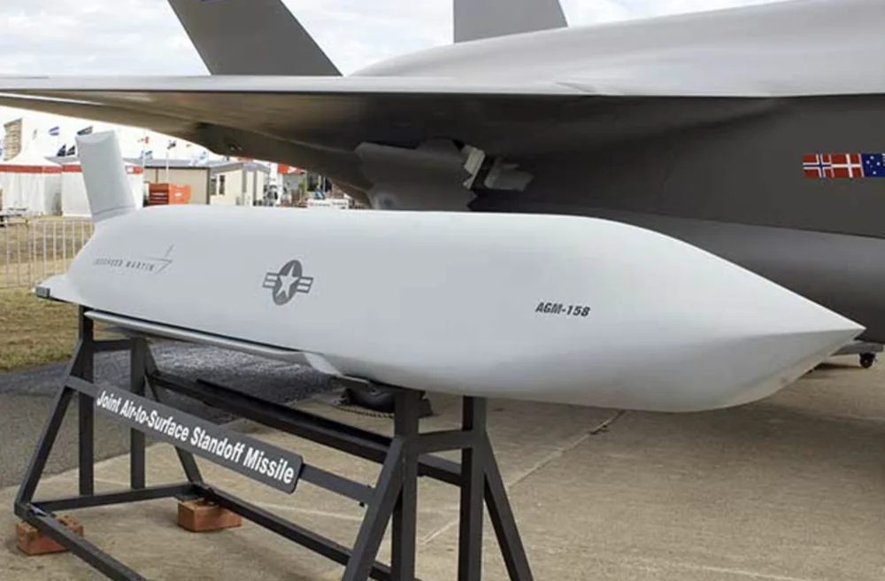 AGM-158 JASSM ミサイル