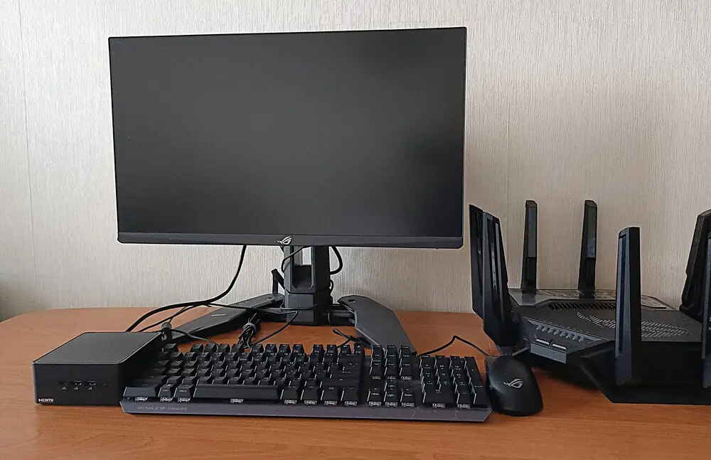 ASUS NUC 14 专业版