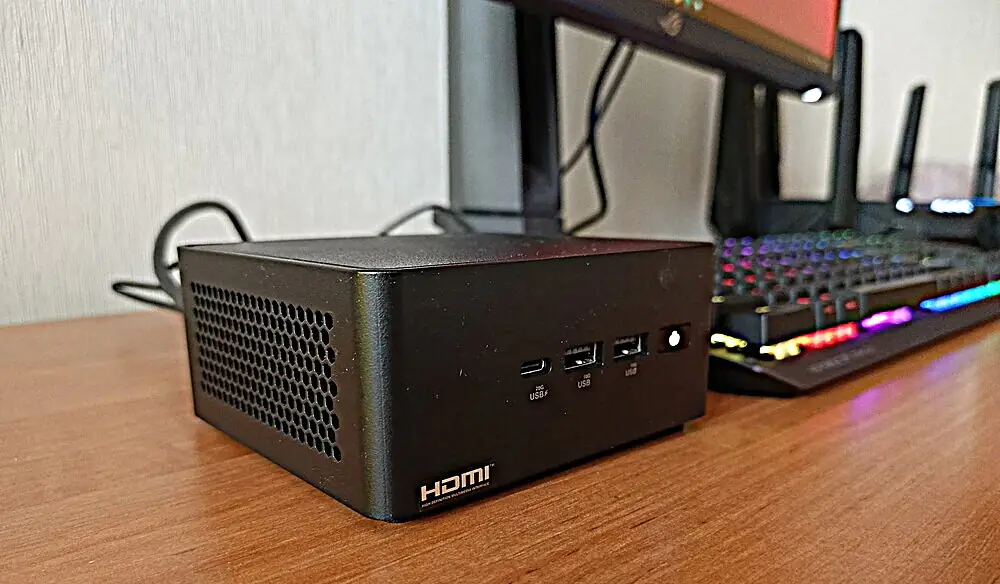 ASUS NUC 14 专业版
