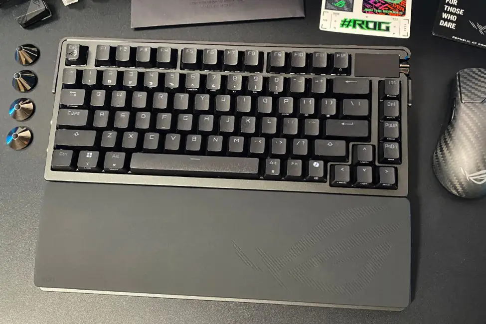 ASUS ROG 金丹 Extreme