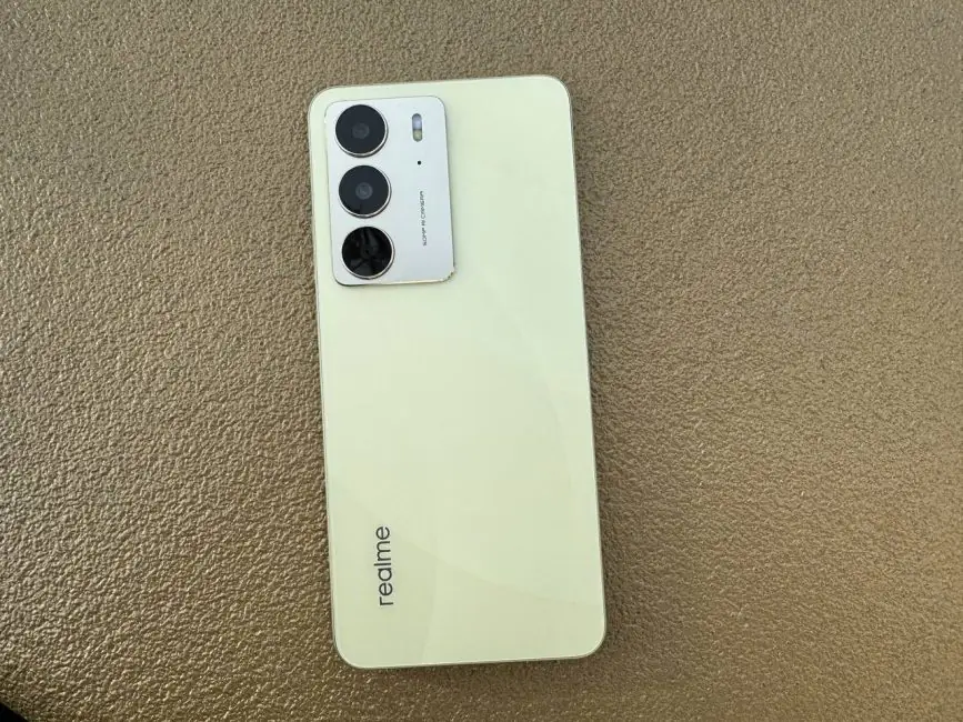 realme C75