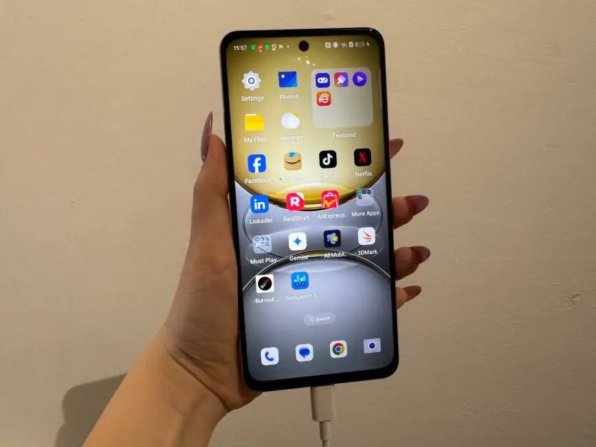 realme C75