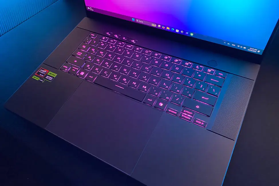 ASUS ROG Zephyrus G16 2024 (GA605WI-QR107X)