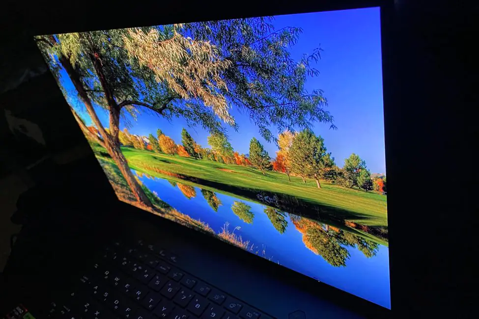 ASUS ROG Zephyrus G16 2024 (GA605WI-QR107X)