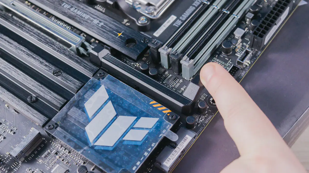 ASUS TUF Gaming X870-Plus Wi-Fi