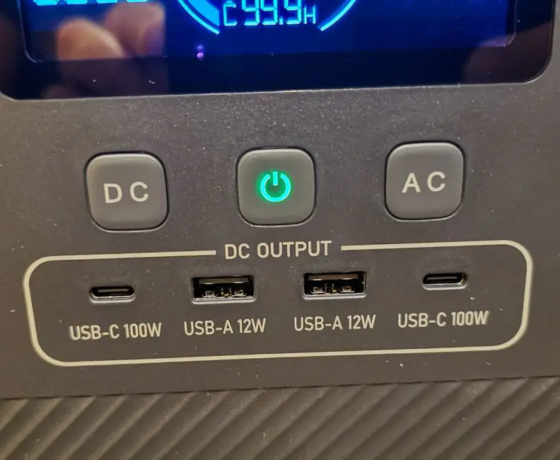 BLUETTI AC70