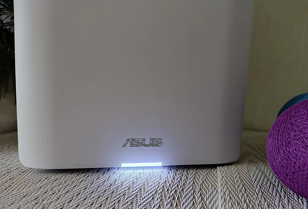 ASUS ZenWiFi BQ16