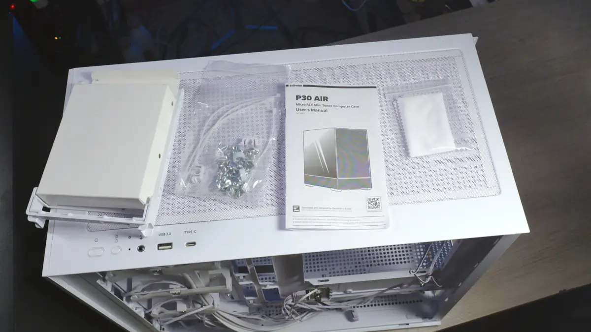 Zalman P30エア