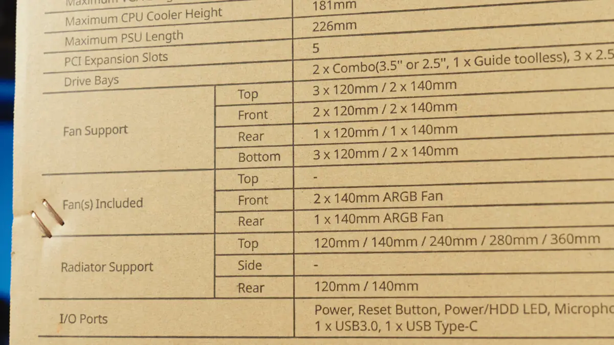 Zalman P30エア
