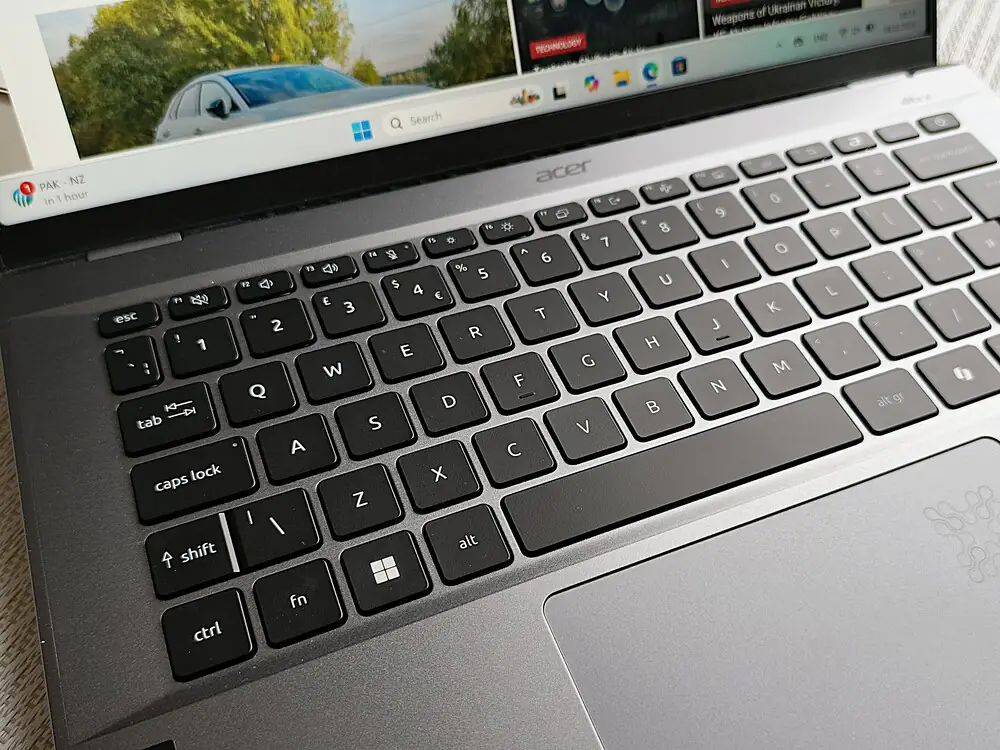 Acer Swift GO 14 AI