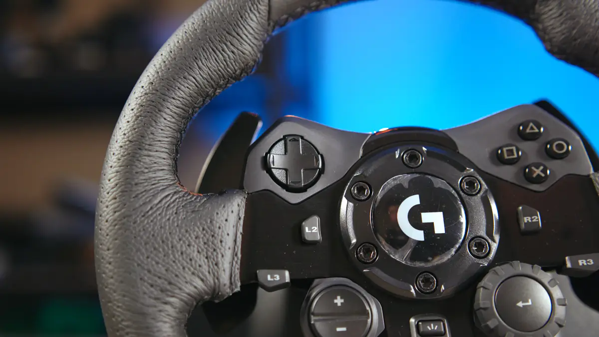 Logitech G923