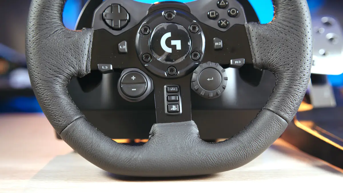 Logitech G923