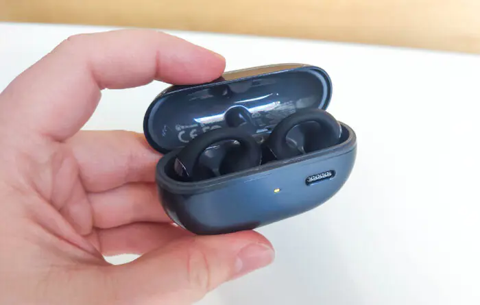 boîtier pour écouteurs Pearl Clip Pro de Soundpeats