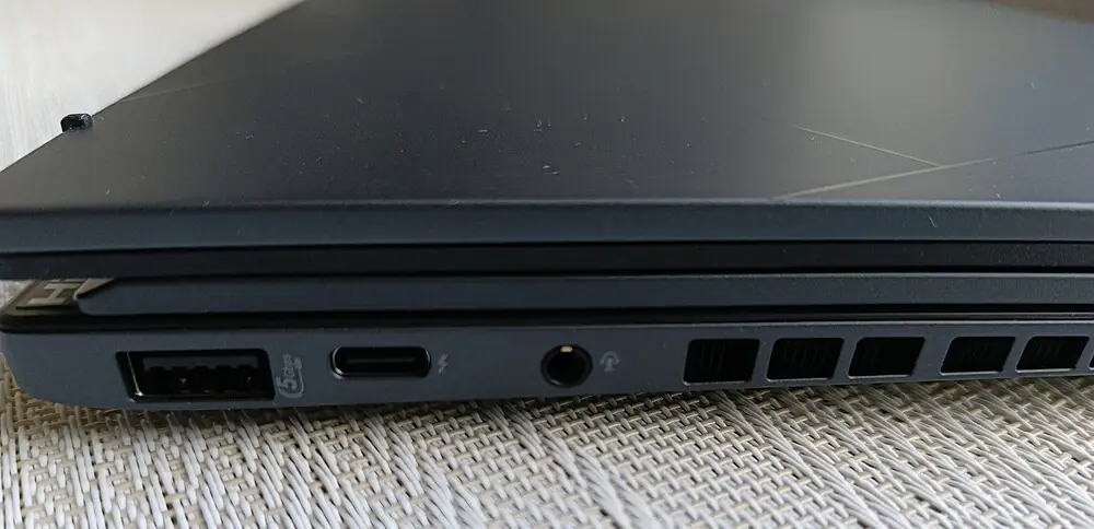 ASUS Zenbook DUO 2025