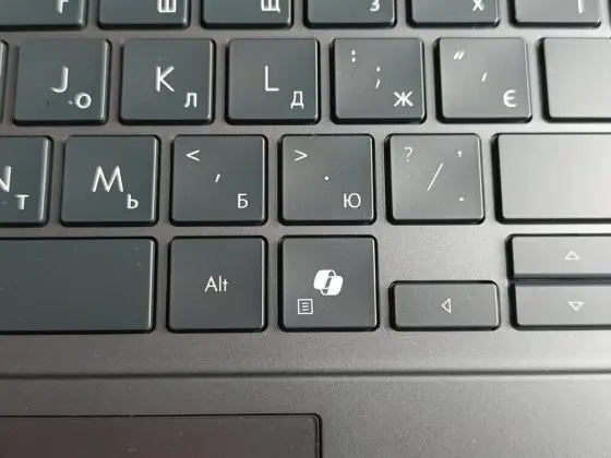 ASUS Zenbook DUO 2025