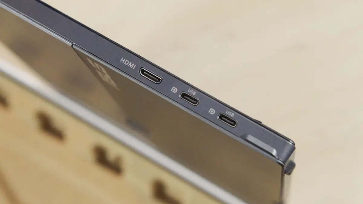 ASUS ZenScreen Touch MB16AHT