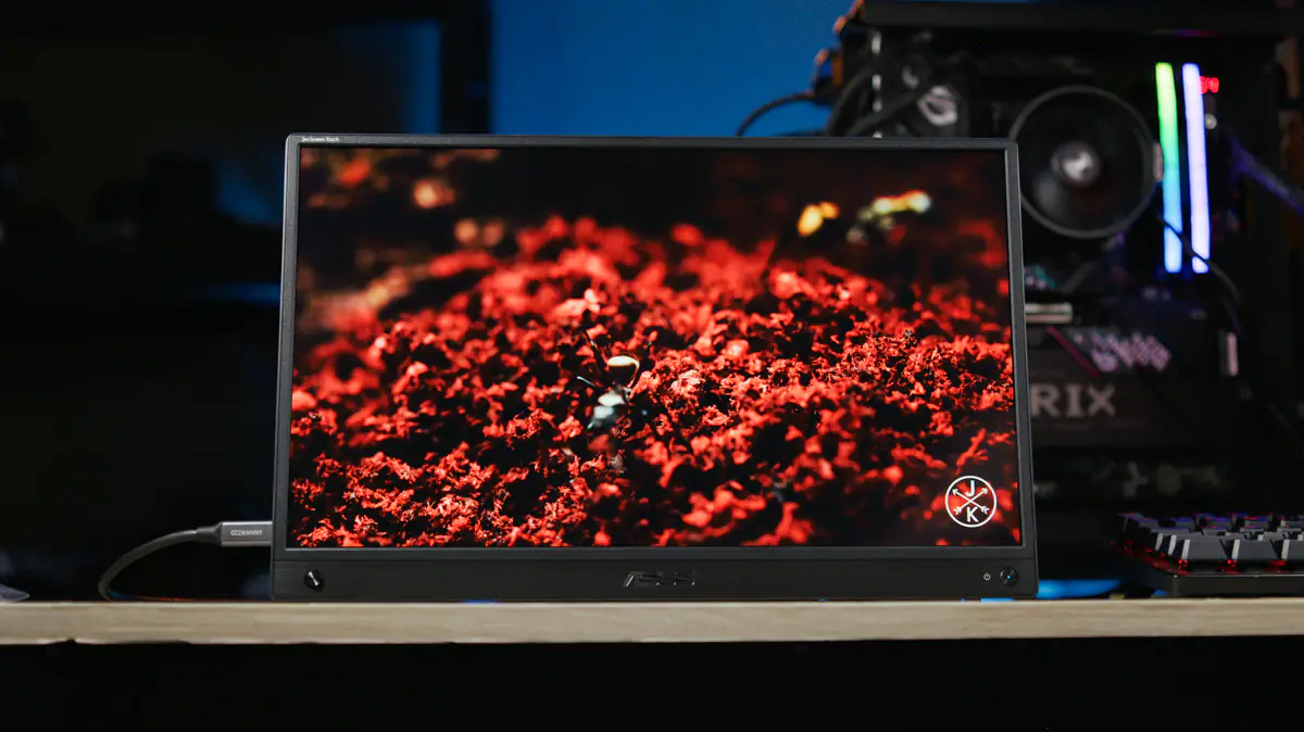 ASUS ZenScreen Touch MB16AHT
