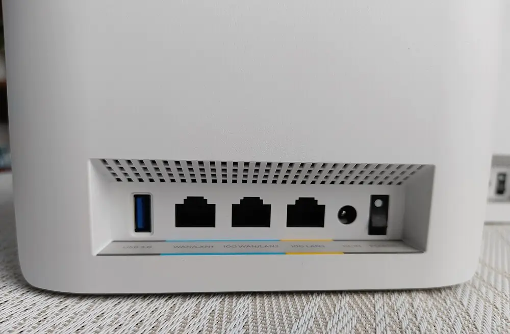 ASUS ZenWiFi BT10