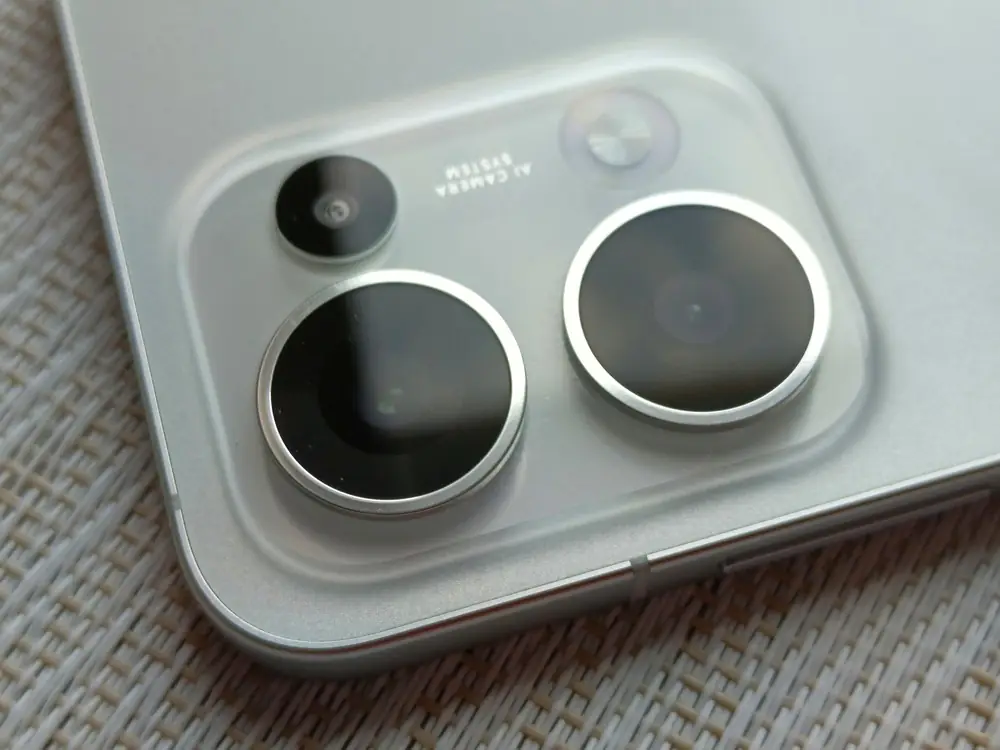 Oppo Reno13 5G