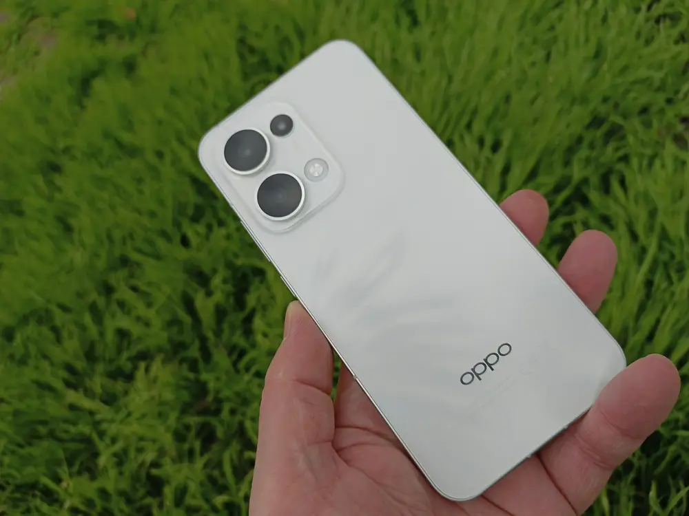 Oppo Reno13 5G