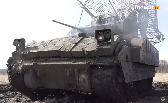 BMP Bradley CV90