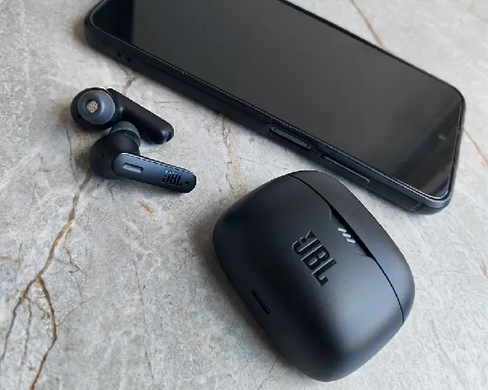 JBL Tune 245 NC