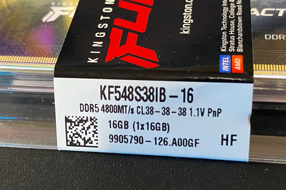 ASUS NUC 14 Essential
