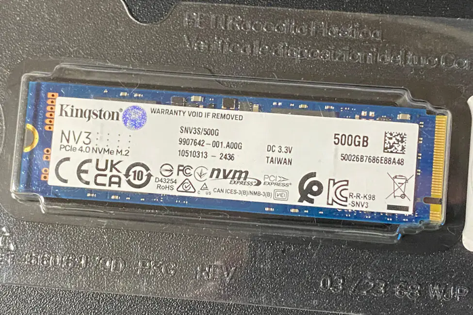 ASUS NUC 14 Essential