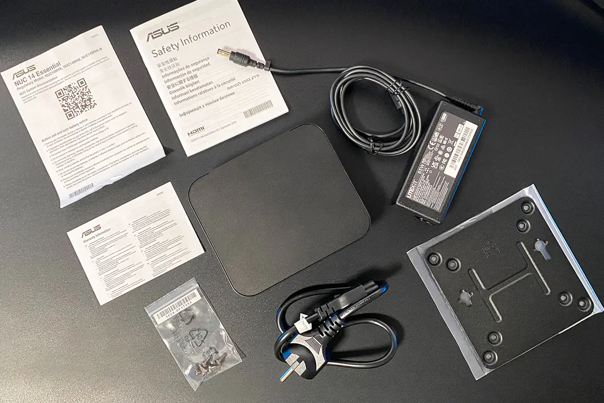 ASUS NUC 14 Essential