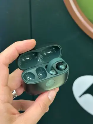 Moto Buds Loop