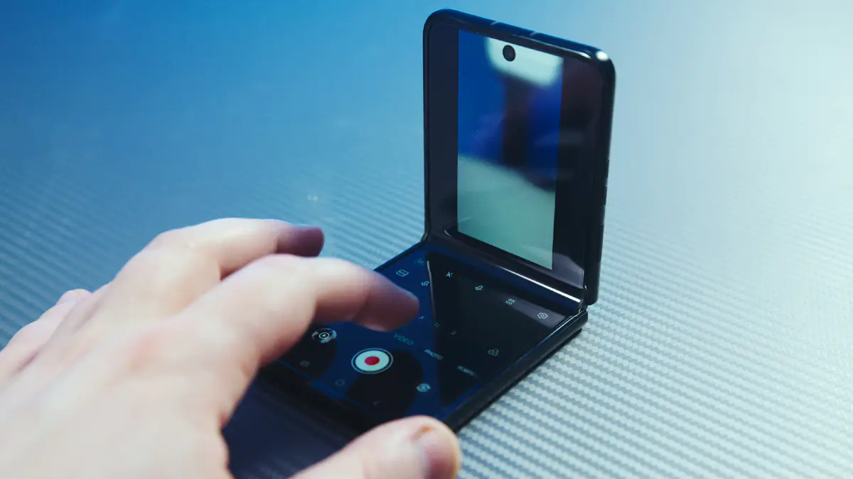 Motorola Razr 60 ულტრა