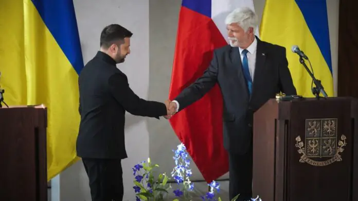Volodymyr Zelenskyy and Petr Pavel